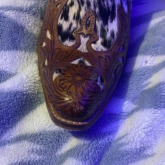 Cowhide Western Ankle Boots - Picture 6 of 8